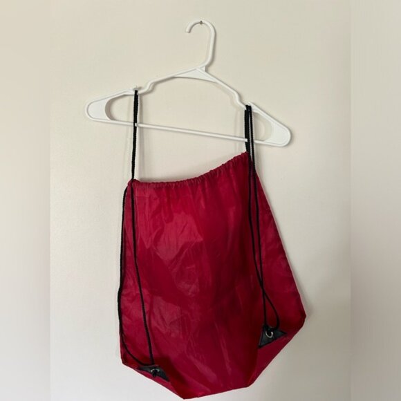 RED TAYLOR SWIFT LIGHTWEIGHT CINCH BACKPACK - Picture 4 of 4